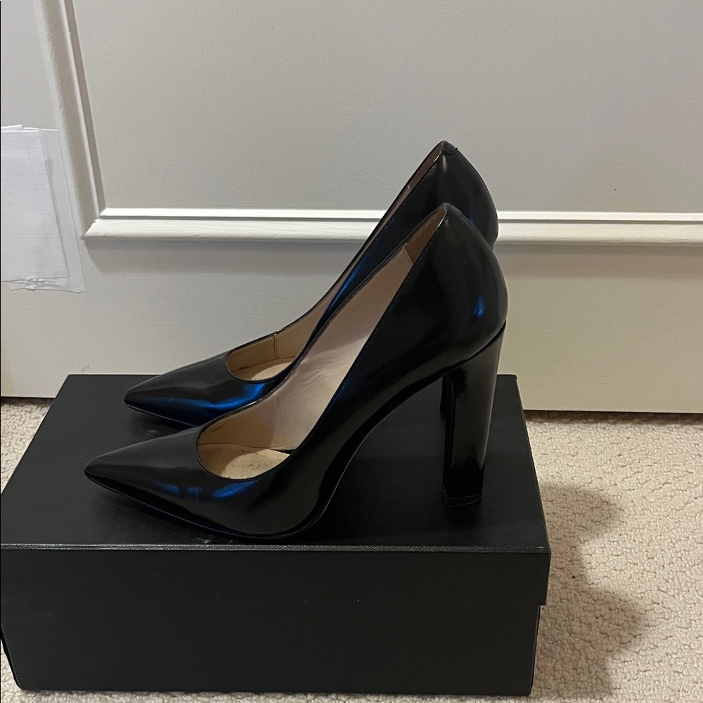 Beautiful Elizabeth and James Black Heels